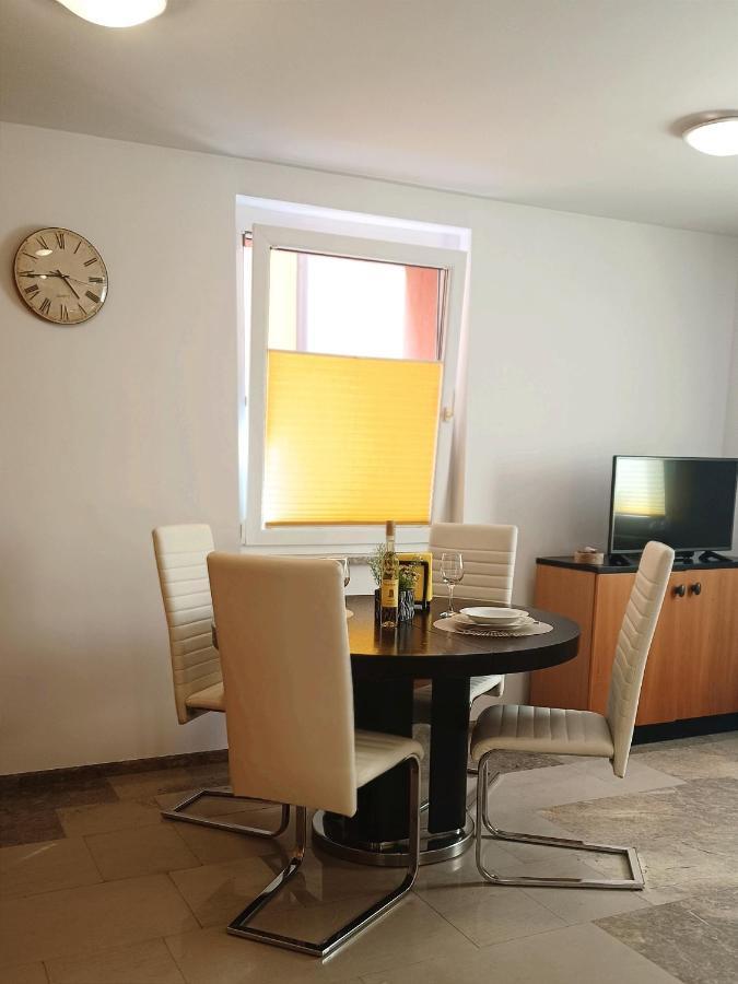 بيران Apartment Tantadruj المظهر الخارجي الصورة